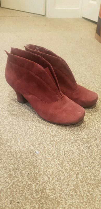 ladies burgundy ankle boots uk